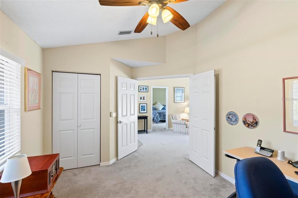 For Sale: $374,900 (3 beds, 2 baths, 1488 Square Feet)