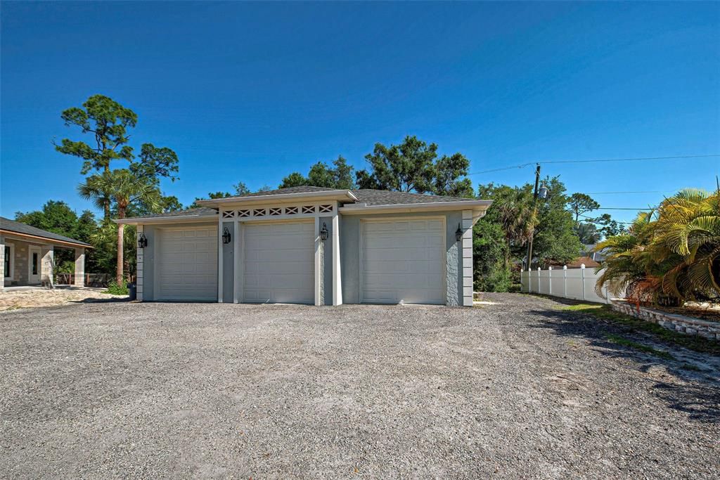 Includes this Detached Garage!