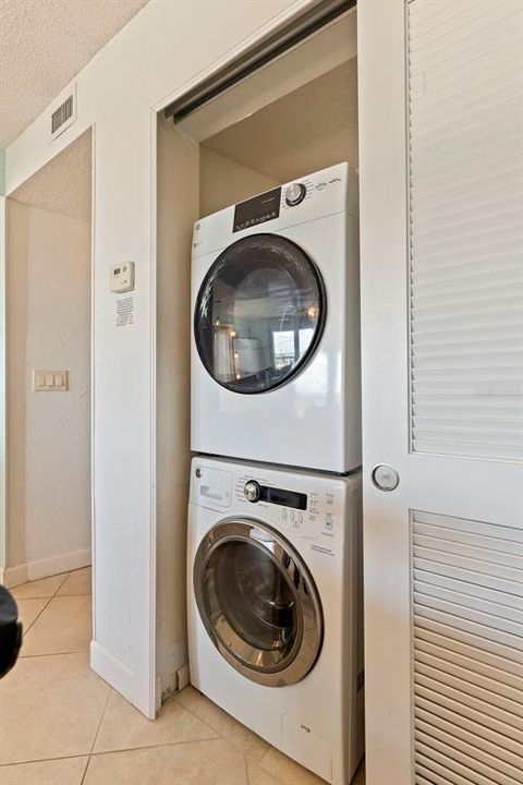 Washer, dryer in the condo
