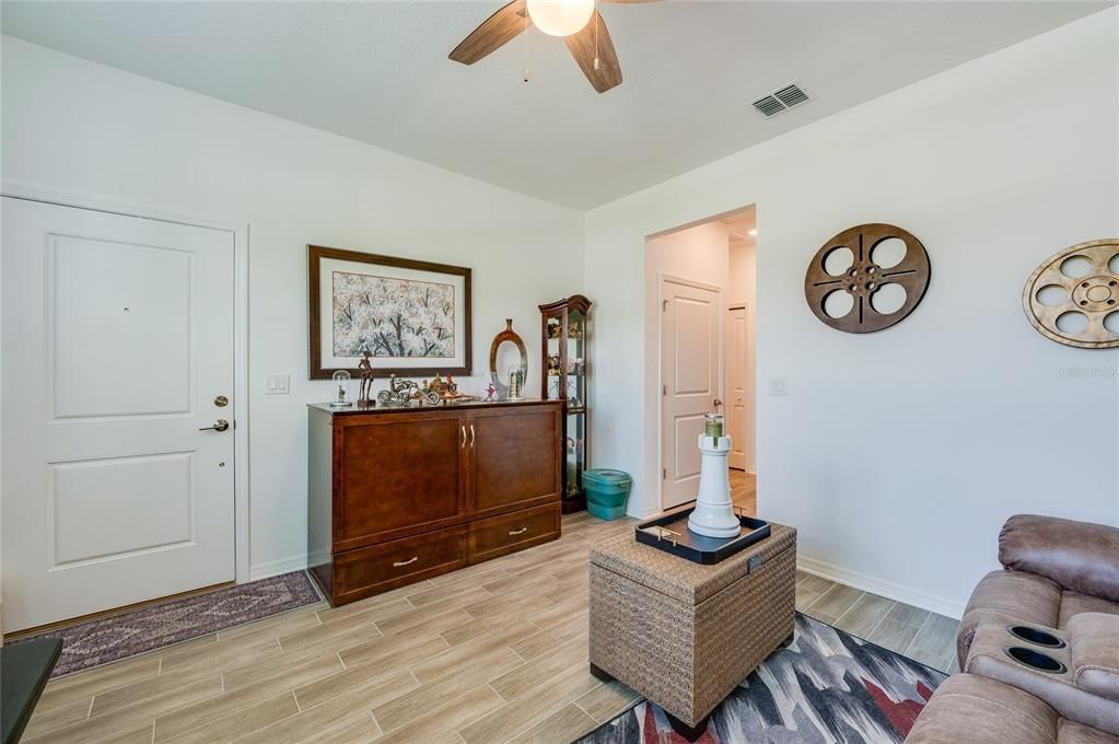 Active With Contract: $449,000 (4 beds, 3 baths, 2093 Square Feet)