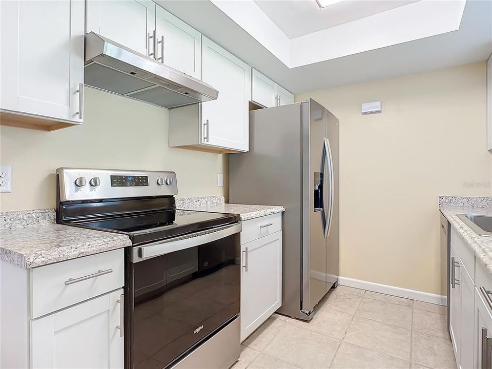 Active With Contract: $259,900 (3 beds, 1 baths, 1344 Square Feet)