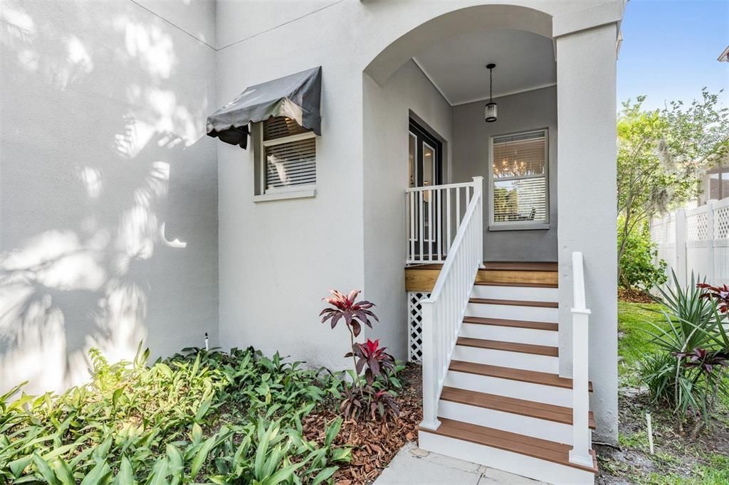 Active With Contract: $799,900 (3 beds, 2 baths, 2458 Square Feet)