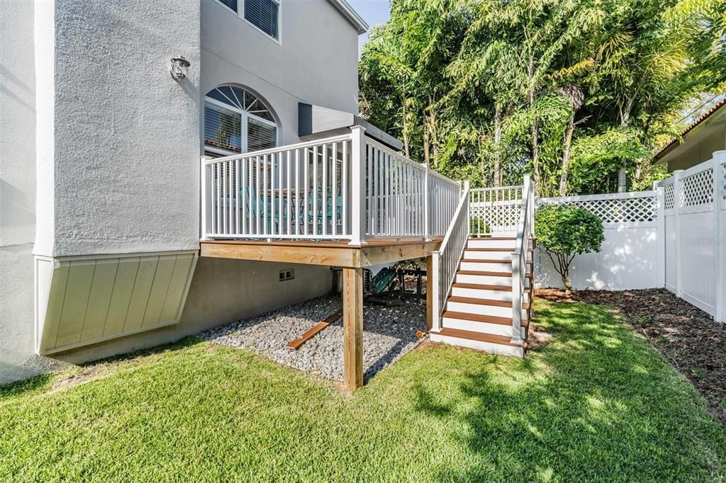 Active With Contract: $799,900 (3 beds, 2 baths, 2458 Square Feet)