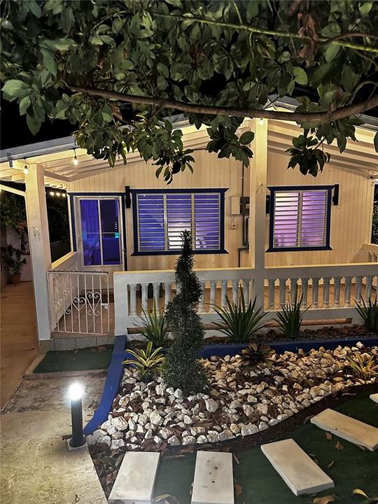 Vendido Recientemente: $225,000 (2 camas, 1 baños, 900 Pies cuadrados)