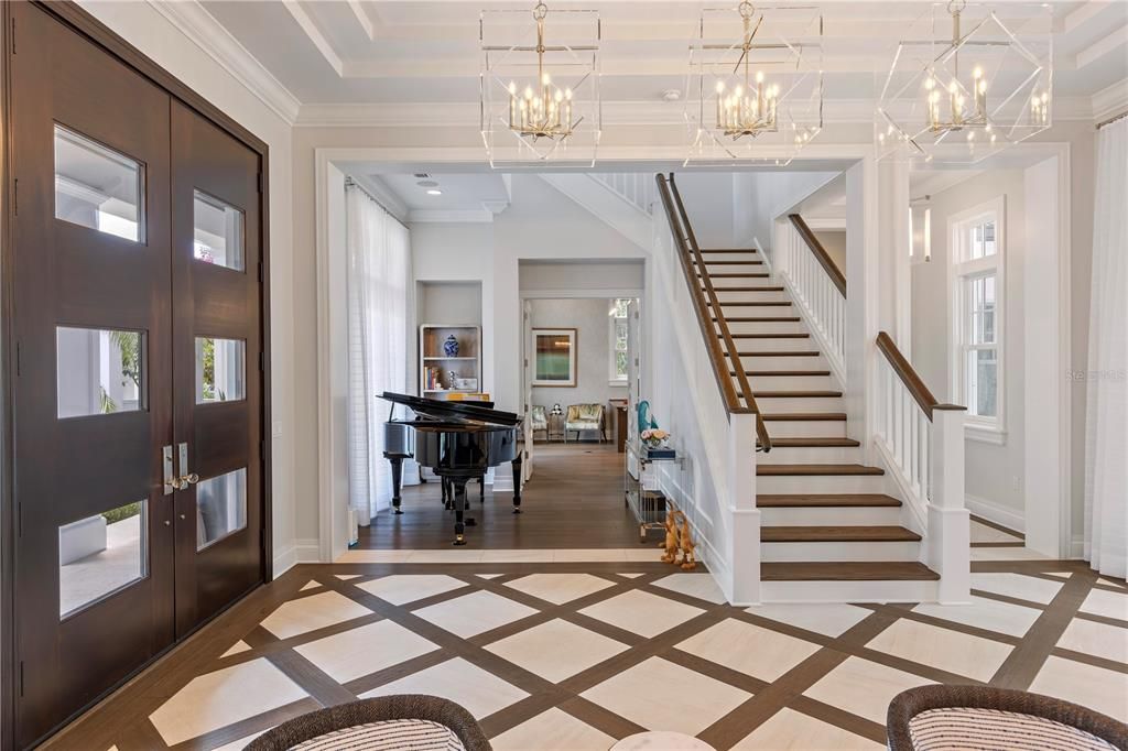 Recently Sold: $7,250,000 (5 beds, 4 baths, 5228 Square Feet)