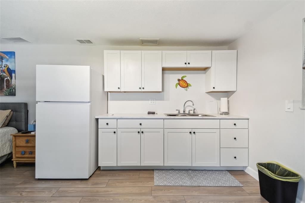For Sale: $379,999 (3 beds, 2 baths, 1154 Square Feet)