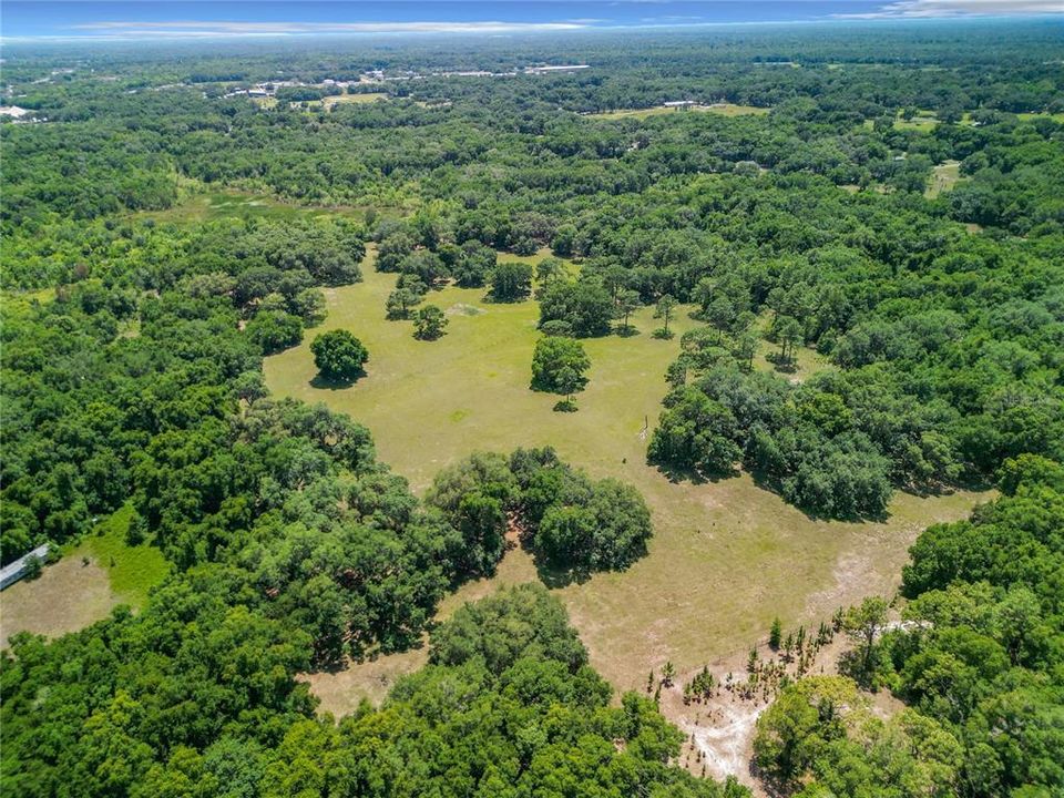 En Venta: $1,500,000 (20.35 acres)