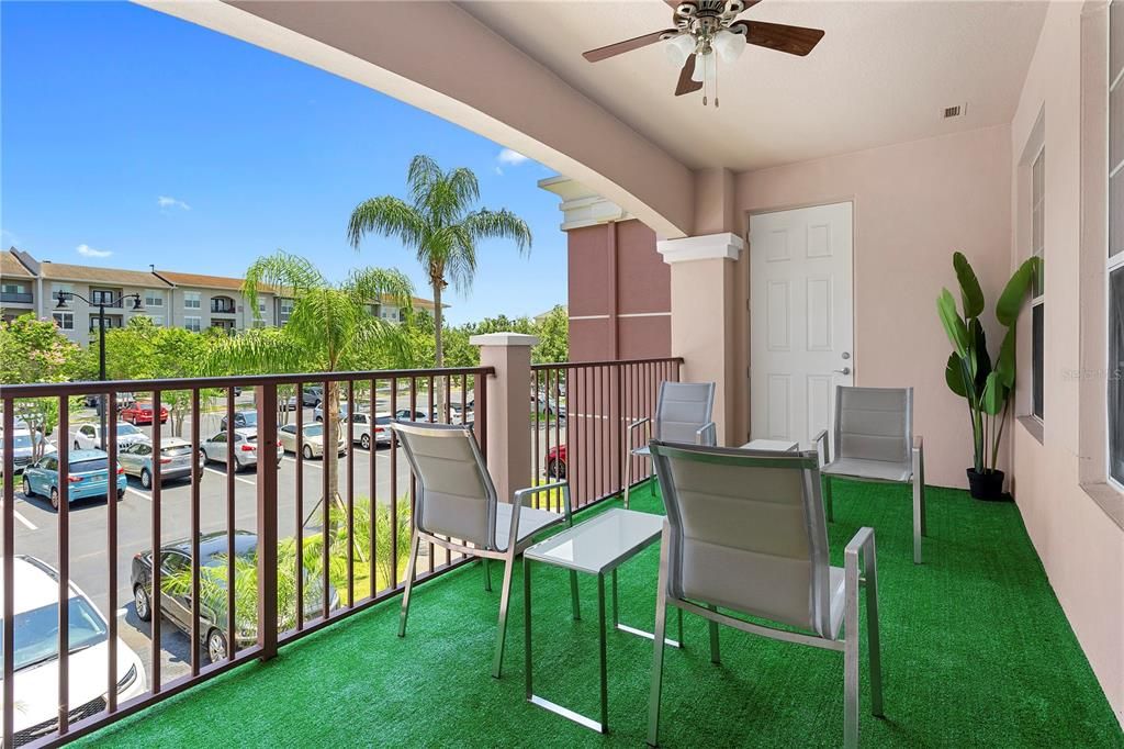 Recently Sold: $619,000 (2 beds, 2 baths, 1823 Square Feet)