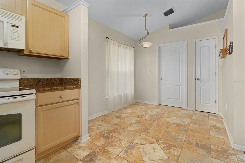 Active With Contract: $2,300 (3 beds, 2 baths, 1641 Square Feet)