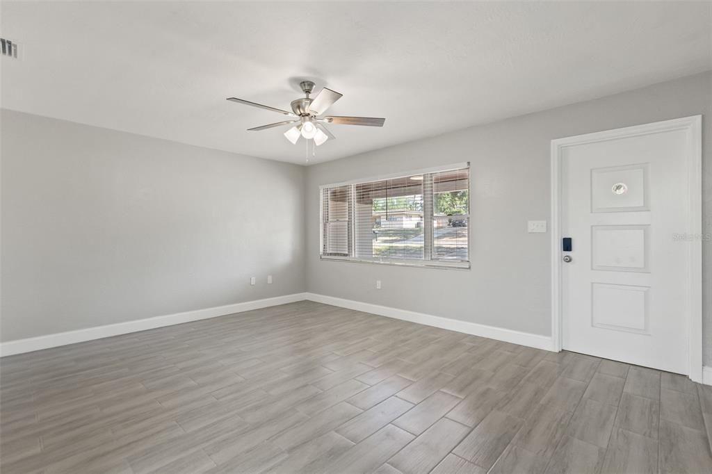 For Sale: $294,990 (3 beds, 2 baths, 1536 Square Feet)