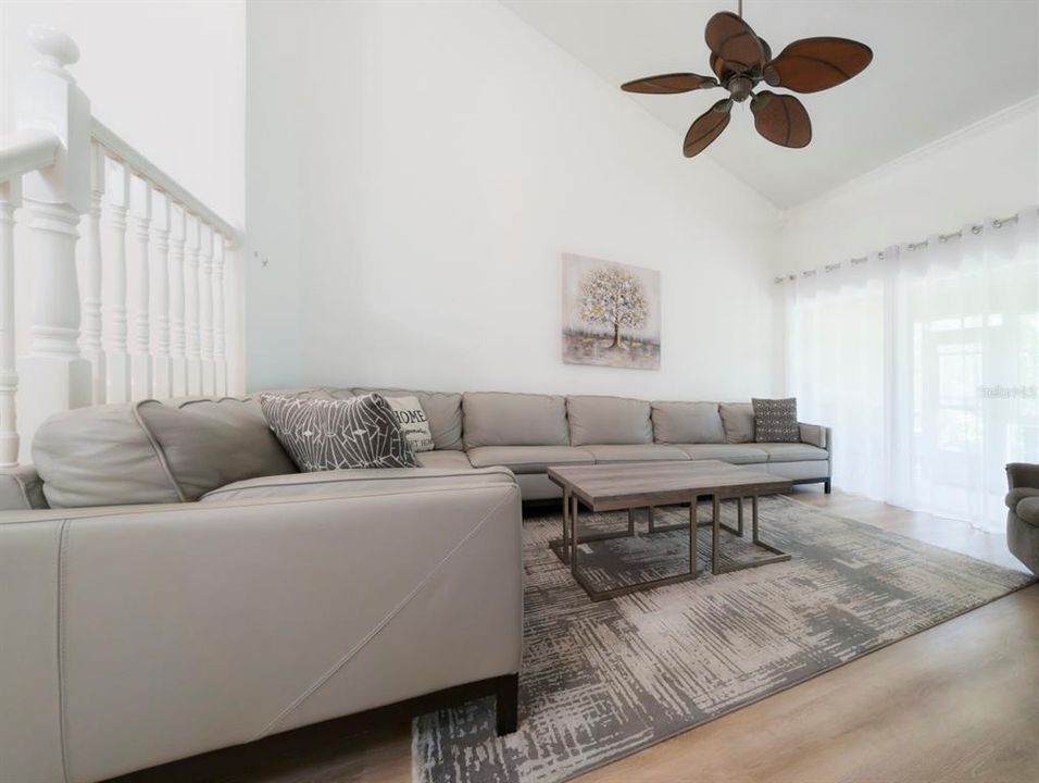 For Sale: $399,000 (3 beds, 2 baths, 1610 Square Feet)
