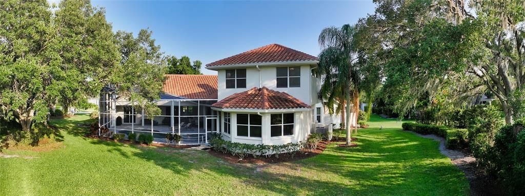 For Sale: $2,395,000 (5 beds, 5 baths, 5460 Square Feet)