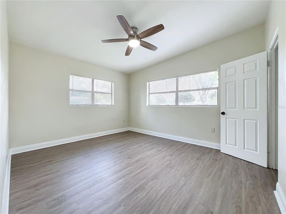 For Sale: $289,000 (3 beds, 1 baths, 1168 Square Feet)