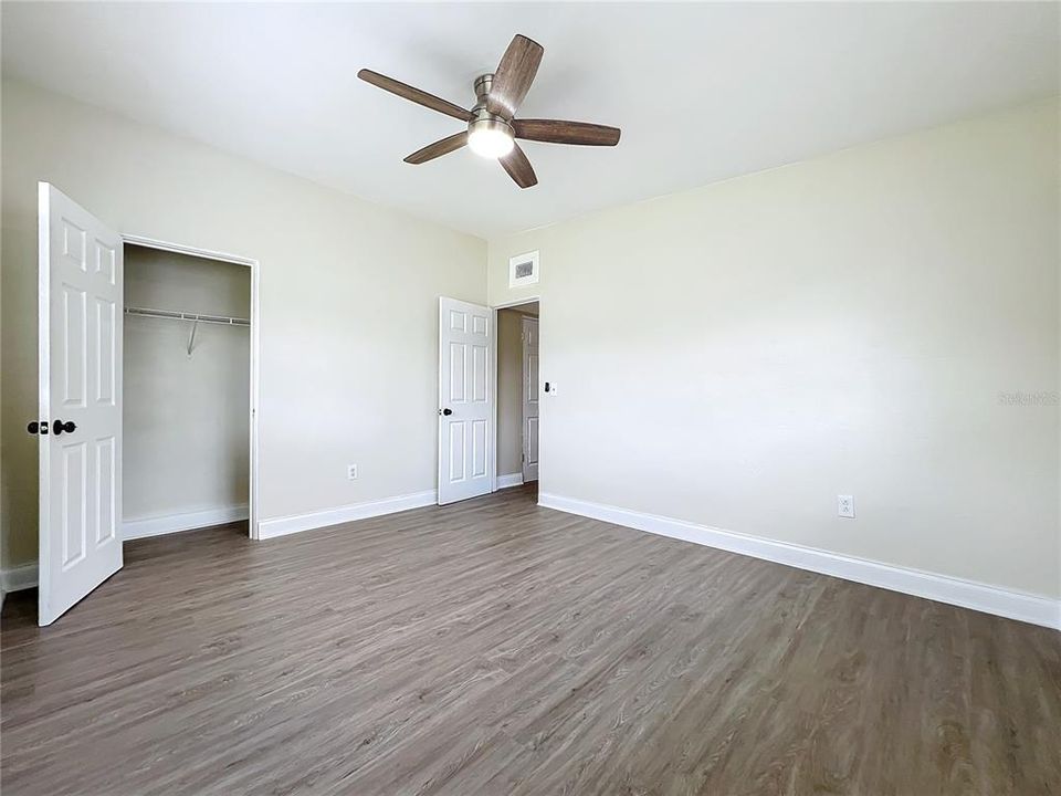 For Sale: $289,000 (3 beds, 1 baths, 1168 Square Feet)