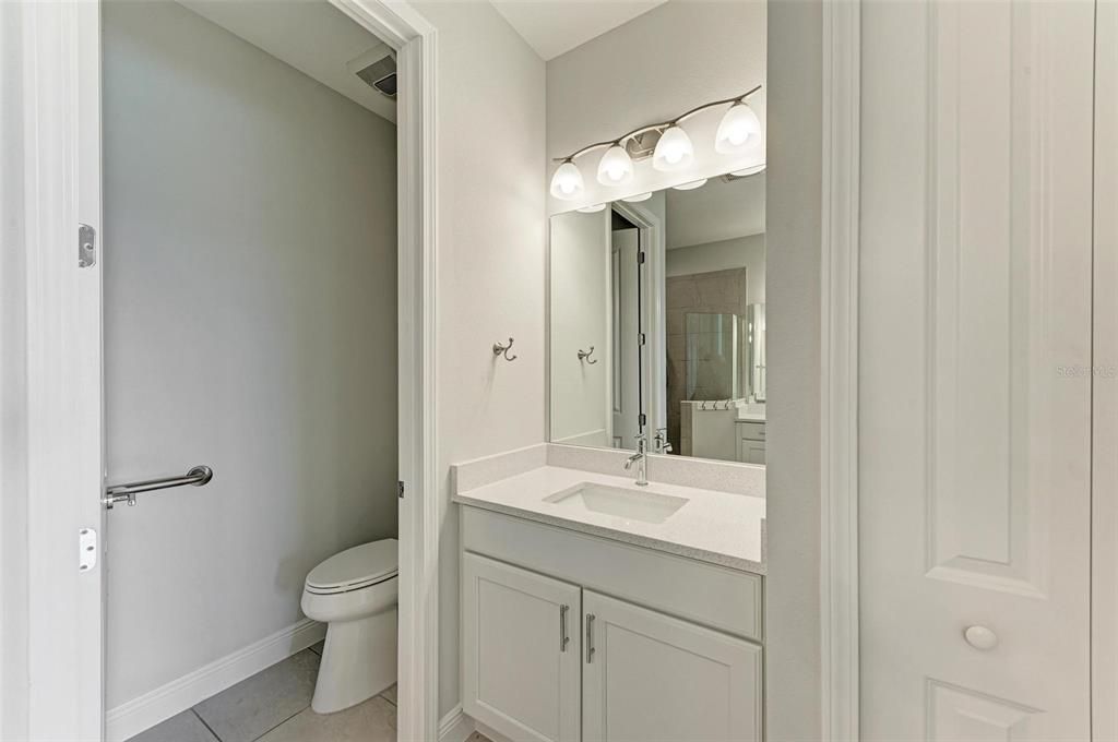 For Sale: $529,900 (2 beds, 2 baths, 1625 Square Feet)