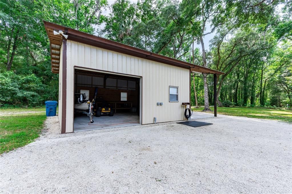 For Sale: $465,000 (3 beds, 2 baths, 1665 Square Feet)