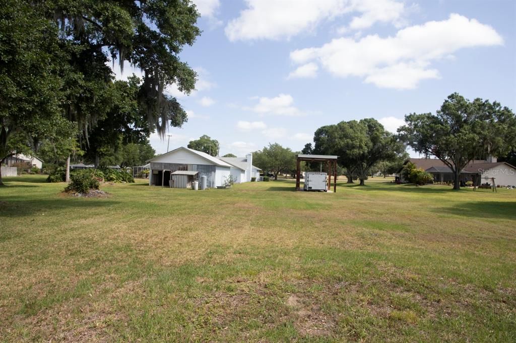 Active With Contract: $599,900 (3 beds, 3 baths, 2863 Square Feet)