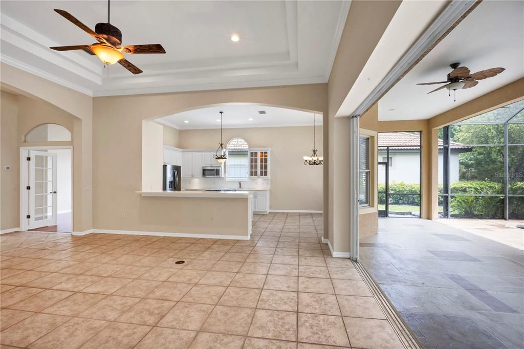 Active With Contract: $647,500 (3 beds, 2 baths, 2089 Square Feet)