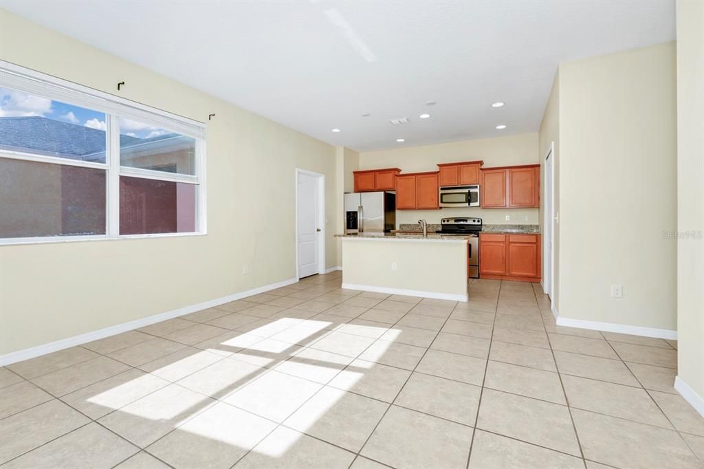 Active With Contract: $415,000 (3 beds, 2 baths, 1766 Square Feet)