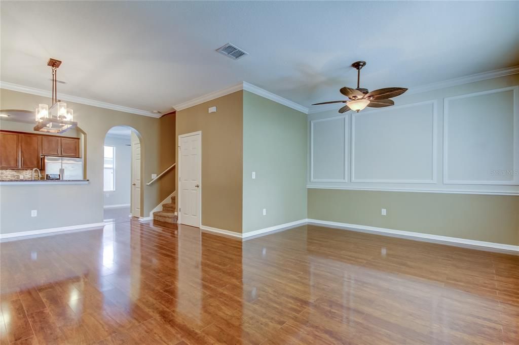 Active With Contract: $2,850 (3 beds, 2 baths, 1596 Square Feet)