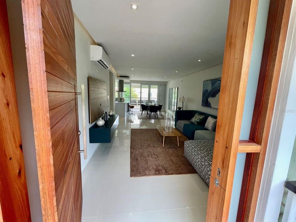 Active With Contract: $479,000 (3 beds, 2 baths, 1842 Square Feet)