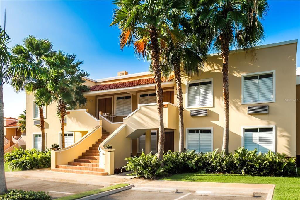 Active With Contract: $479,000 (3 beds, 2 baths, 1842 Square Feet)