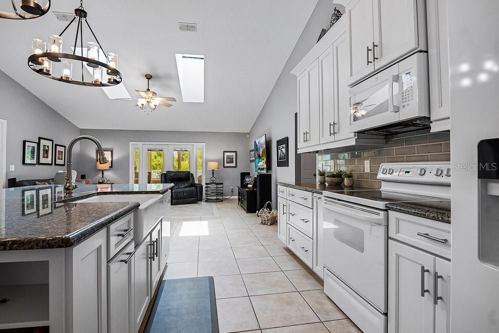 GORGEOUS Kitchen with oversized island