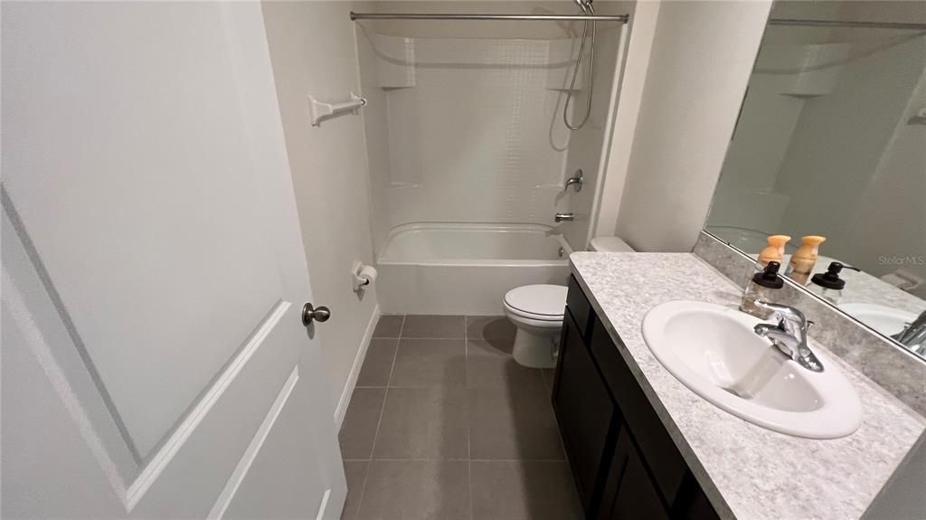 最近租的: $2,495 (4 贝兹, 2 浴室, 1751 平方英尺)