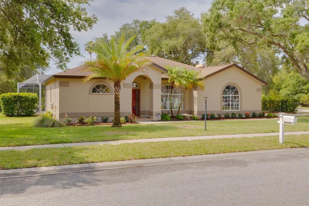 Active With Contract: $765,000 (4 beds, 2 baths, 2242 Square Feet)