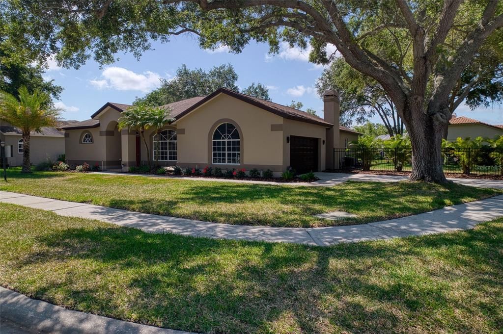 Active With Contract: $765,000 (4 beds, 2 baths, 2242 Square Feet)