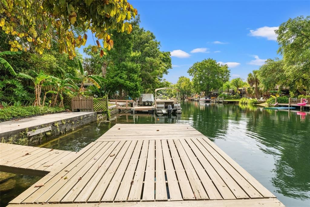 Flooding dock