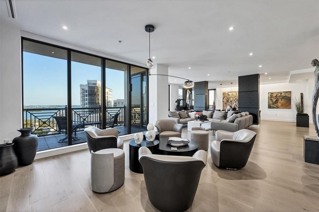 For Sale: $4,985,000 (3 beds, 3 baths, 4099 Square Feet)