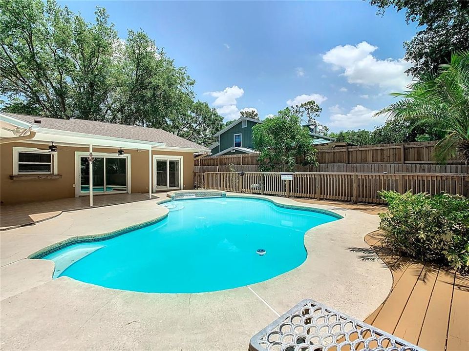 Active With Contract: $559,900 (4 beds, 2 baths, 2061 Square Feet)