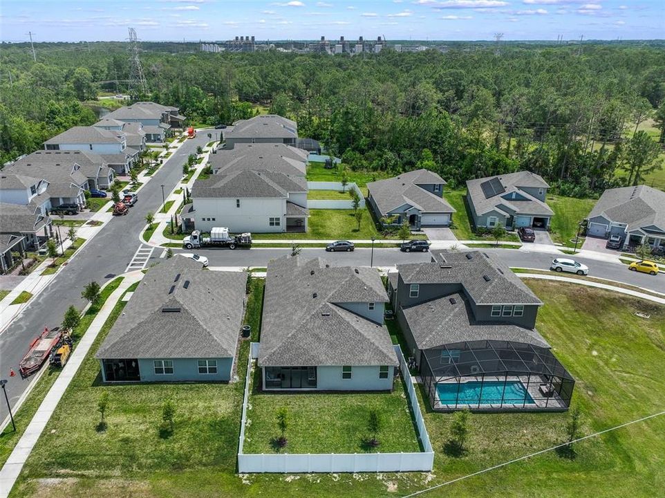 Situated in the coveted Rivington community which spans 296 acres and is adjacent to the St. Johns River, this home provides easy access to I-4 and 47,  the employment centers of Lake Mary and Sanford.