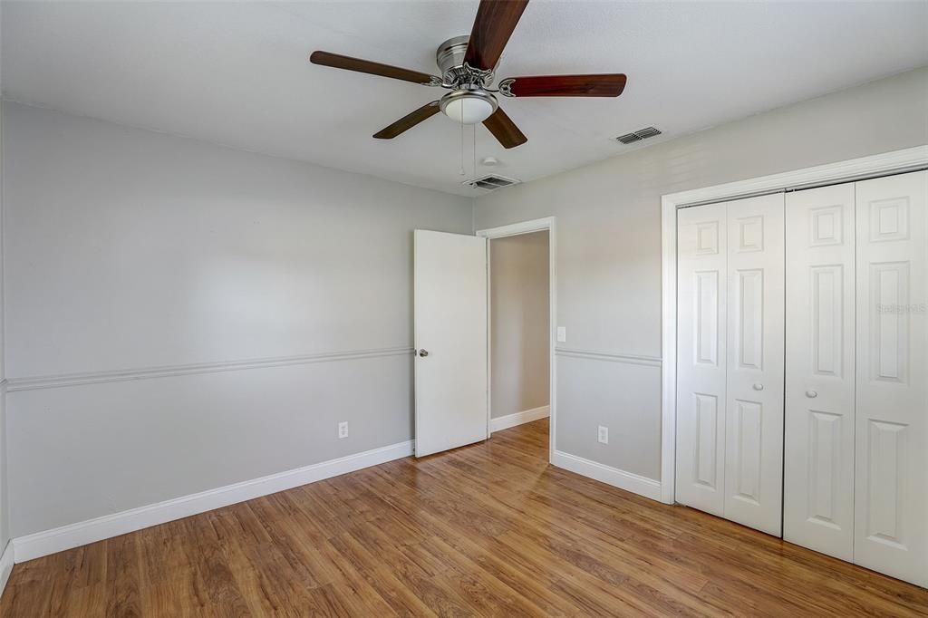 For Sale: $242,500 (3 beds, 1 baths, 1131 Square Feet)