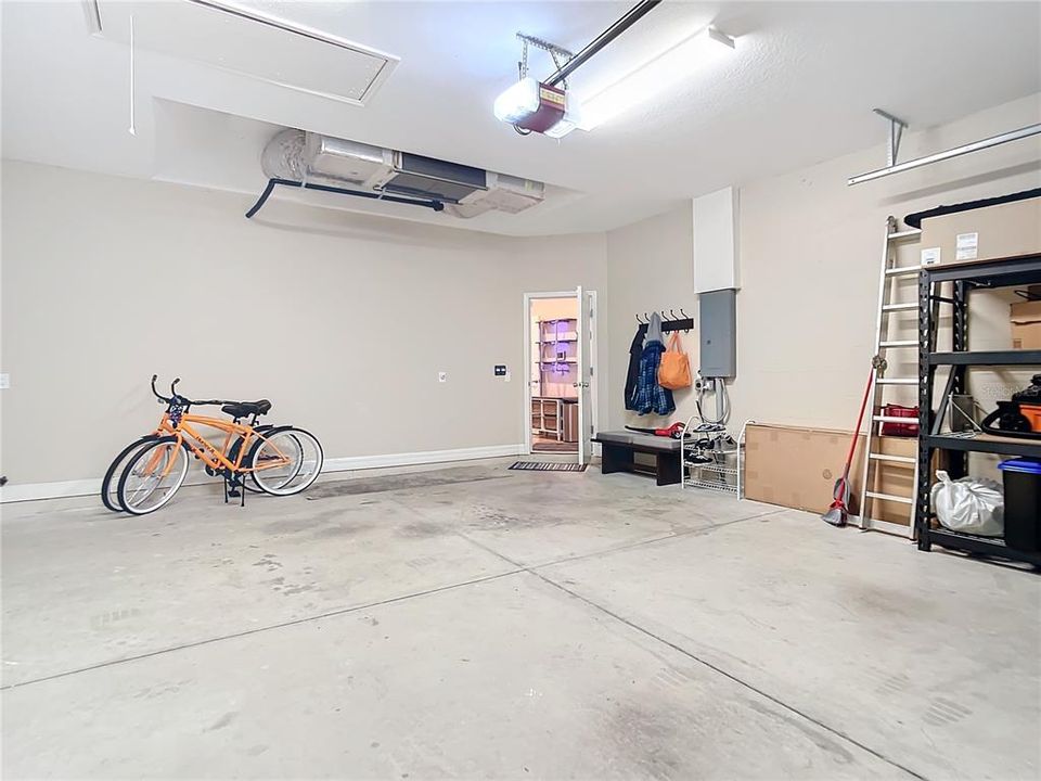 Active With Contract: $559,000 (3 beds, 2 baths, 1849 Square Feet)