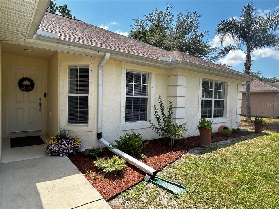 For Rent: $1,950 (3 beds, 2 baths, 1624 Square Feet)