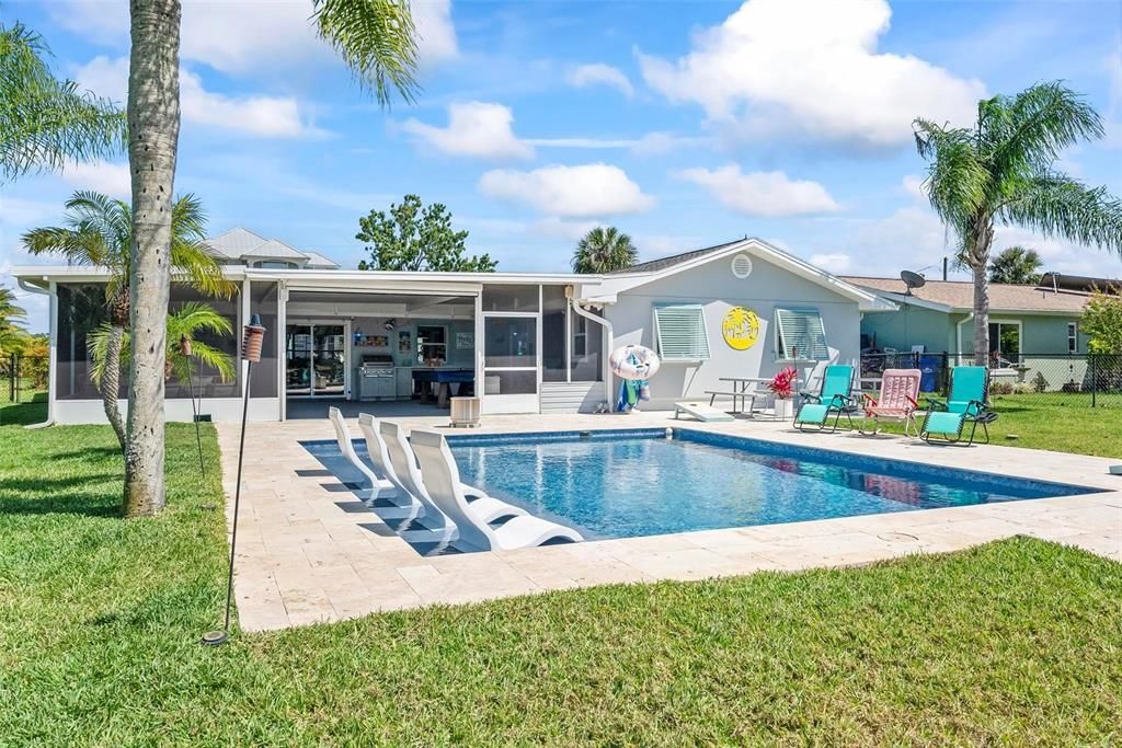 Recently Sold: $679,000 (4 beds, 2 baths, 1695 Square Feet)