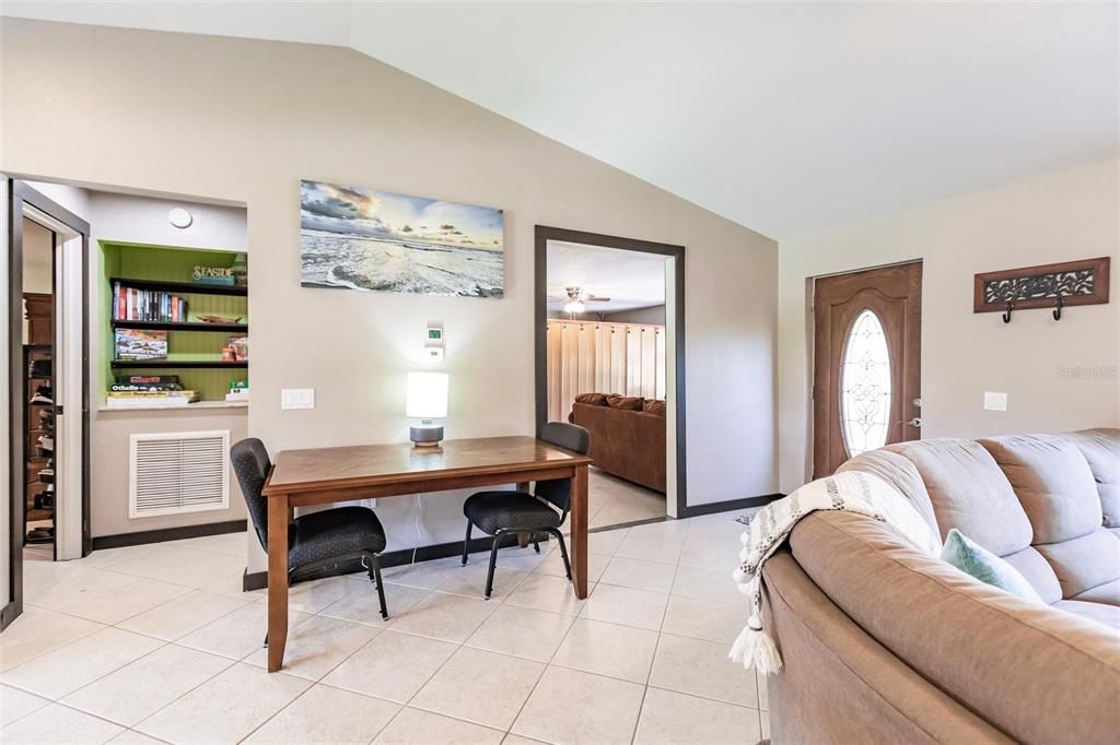 Active With Contract: $495,000 (3 beds, 2 baths, 1994 Square Feet)