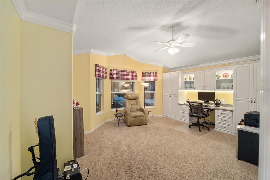 Bedroom 2 with Bay Window & Built-in Desk