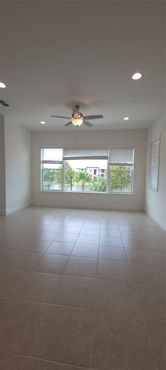 Active With Contract: $2,850 (3 beds, 2 baths, 1708 Square Feet)