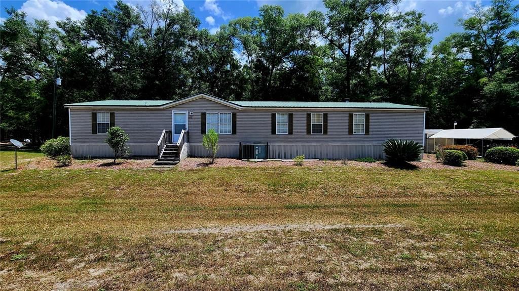 Recently Sold: $164,900 (4 beds, 2 baths, 2052 Square Feet)