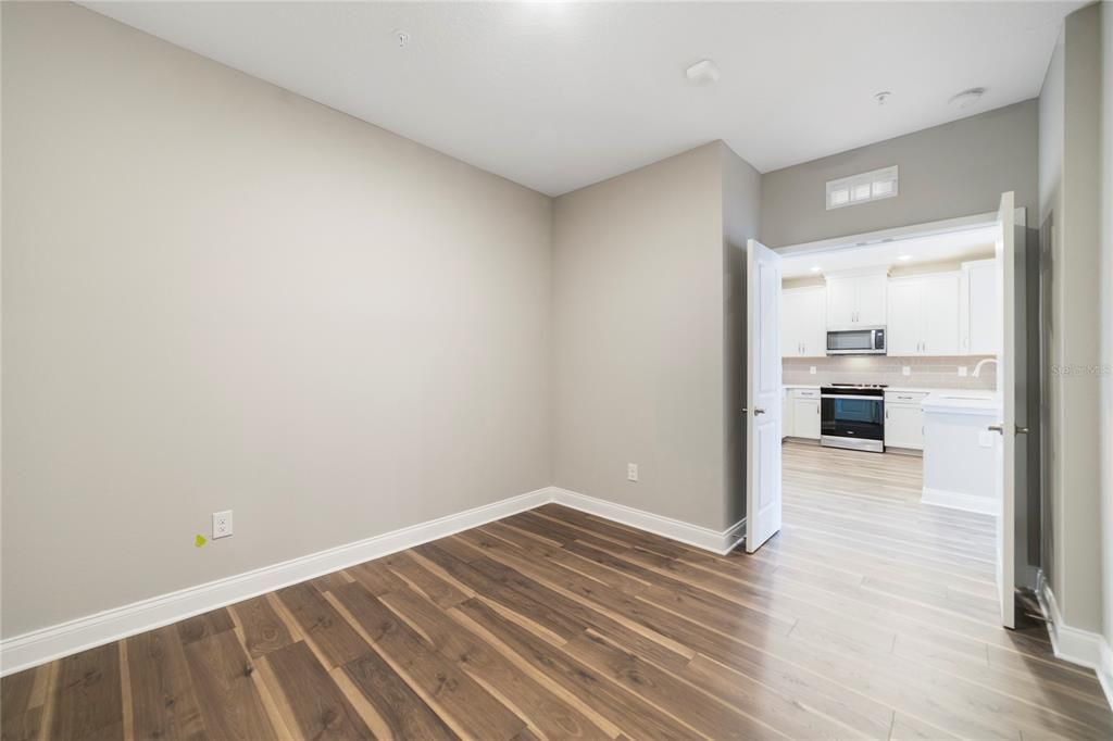 For Sale: $439,990 (2 beds, 2 baths, 1486 Square Feet)