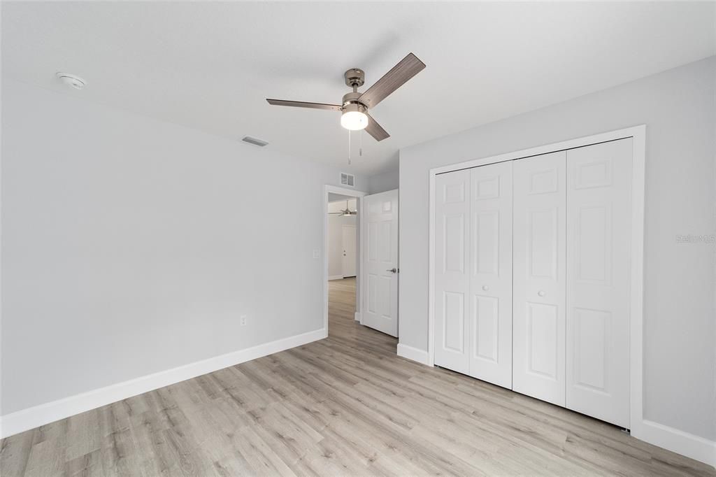 Active With Contract: $244,900 (3 beds, 2 baths, 1267 Square Feet)