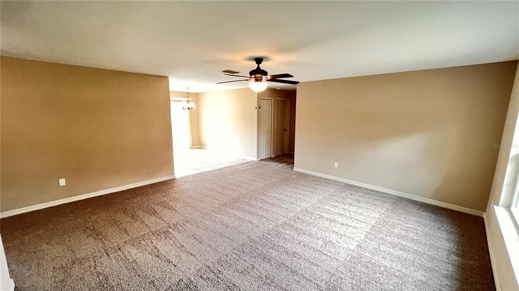 For Rent: $1,675 (3 beds, 2 baths, 1331 Square Feet)