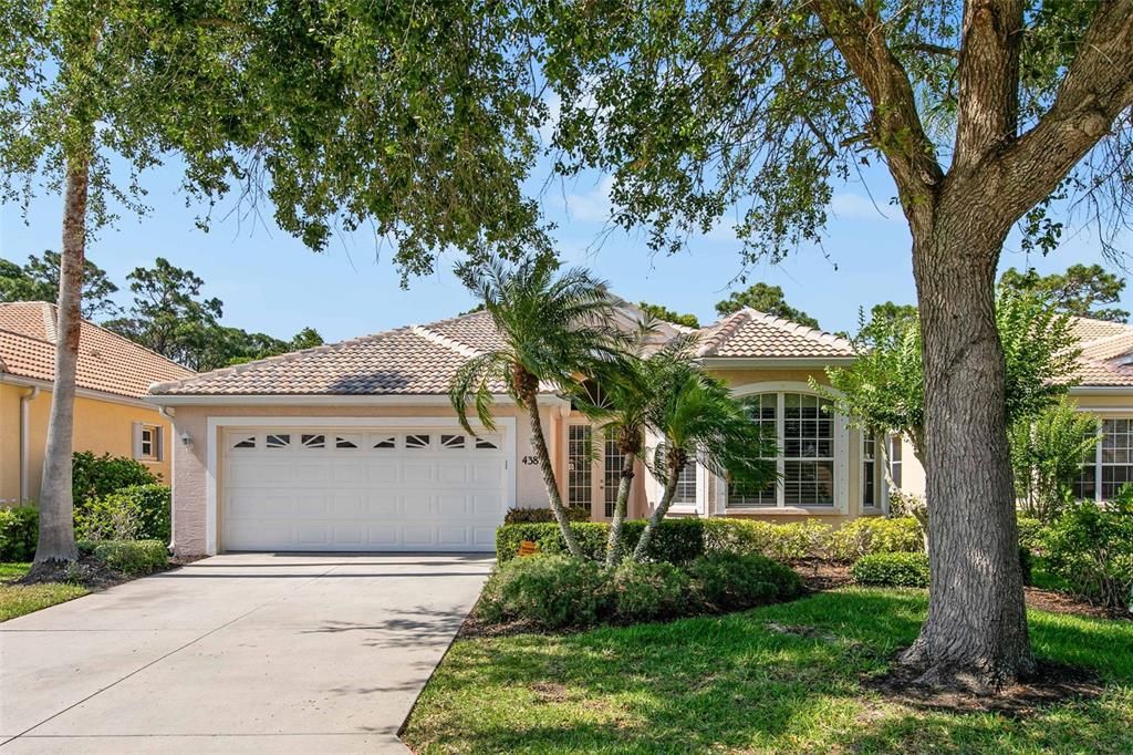 Recently Sold: $559,700 (3 beds, 2 baths, 1909 Square Feet)