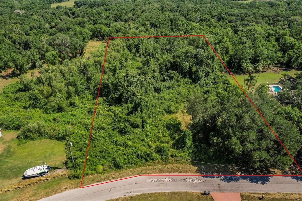 На продажу: $85,000 (2.44 acres)