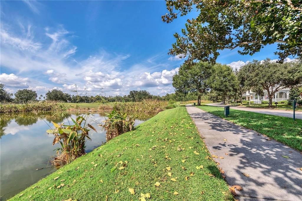 Active With Contract: $419,000 (3 beds, 3 baths, 1612 Square Feet)