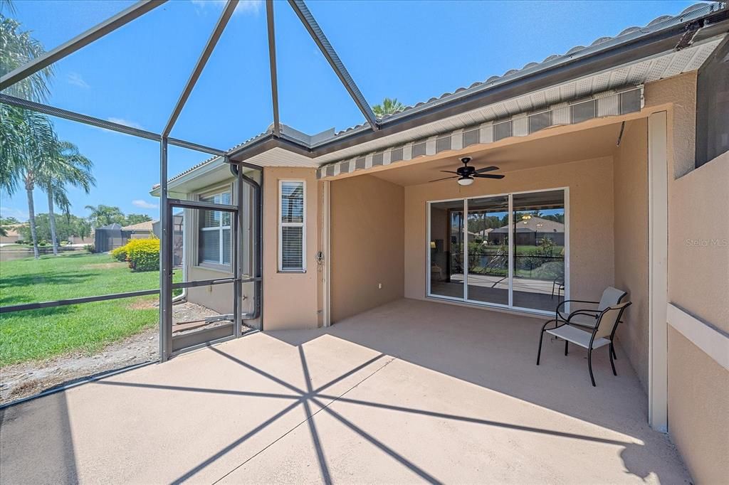 Active With Contract: $399,900 (2 beds, 2 baths, 1870 Square Feet)
