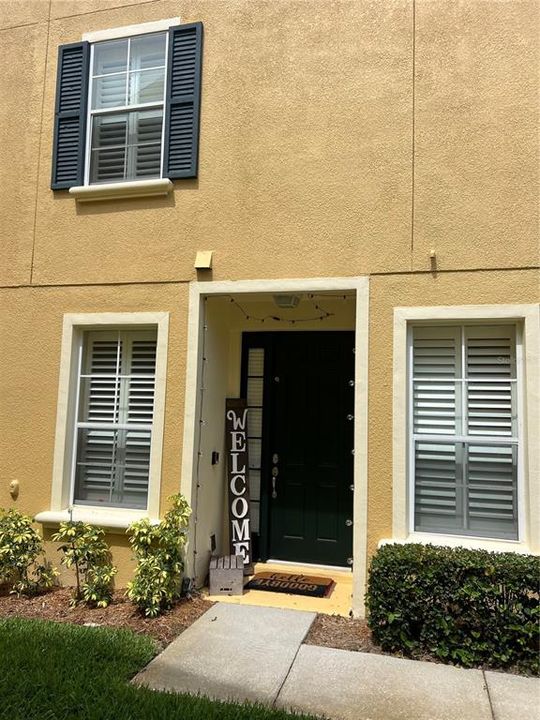 Active With Contract: $2,700 (4 beds, 2 baths, 1855 Square Feet)